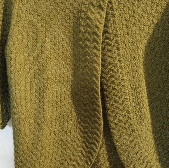 Dress Barn Green Sweater Cape - Size Small - Picture 6 of 6